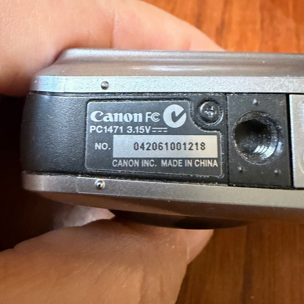 Canon PowerShot A490 10.0MP Digital Camera Silver 3.3x Zoom PC1471 Compact WORKS - Picture 7 of 10